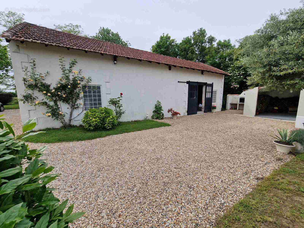 Maison à CARS