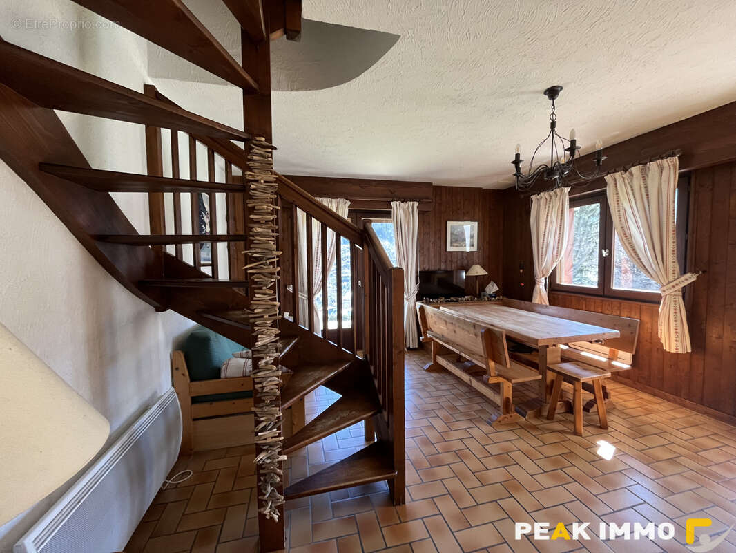 Appartement à SAINT-GERVAIS-LES-BAINS