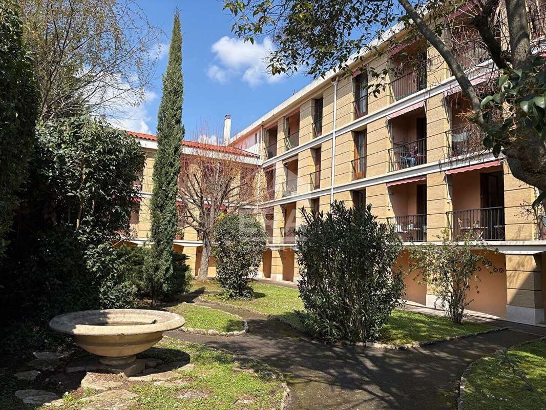 Appartement à AIX-EN-PROVENCE