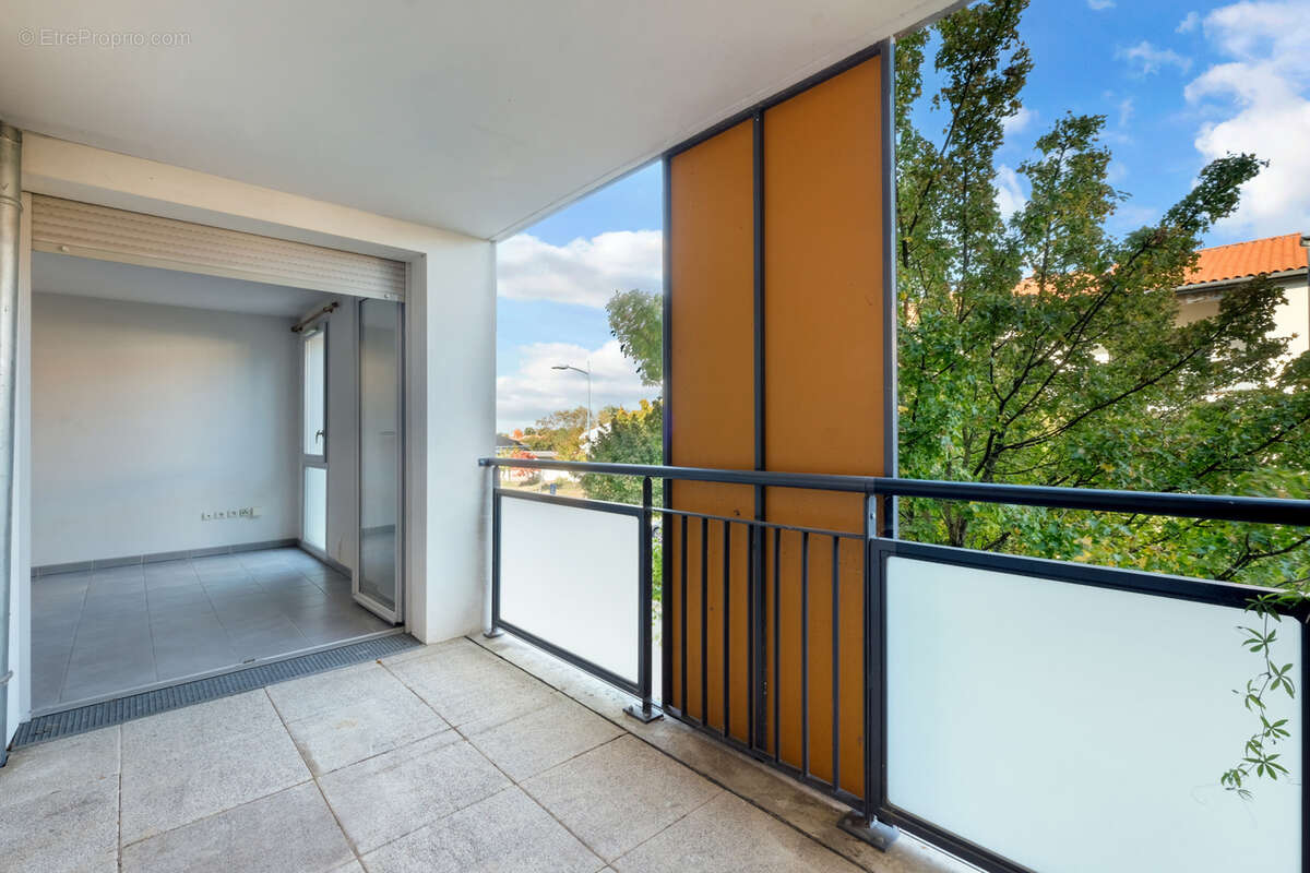 Appartement à COLOMIERS