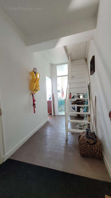 Maison à MORTAGNE-SUR-GIRONDE