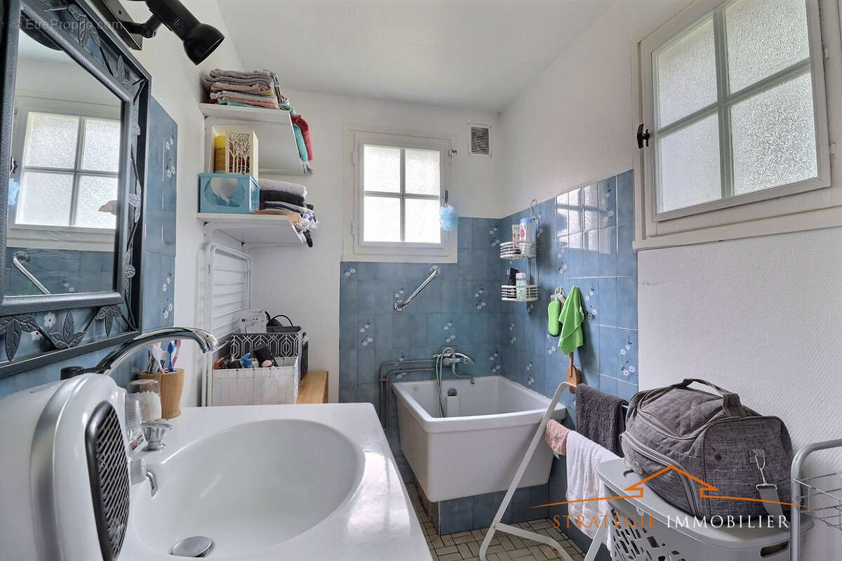 Maison à JULLY-LES-BUXY