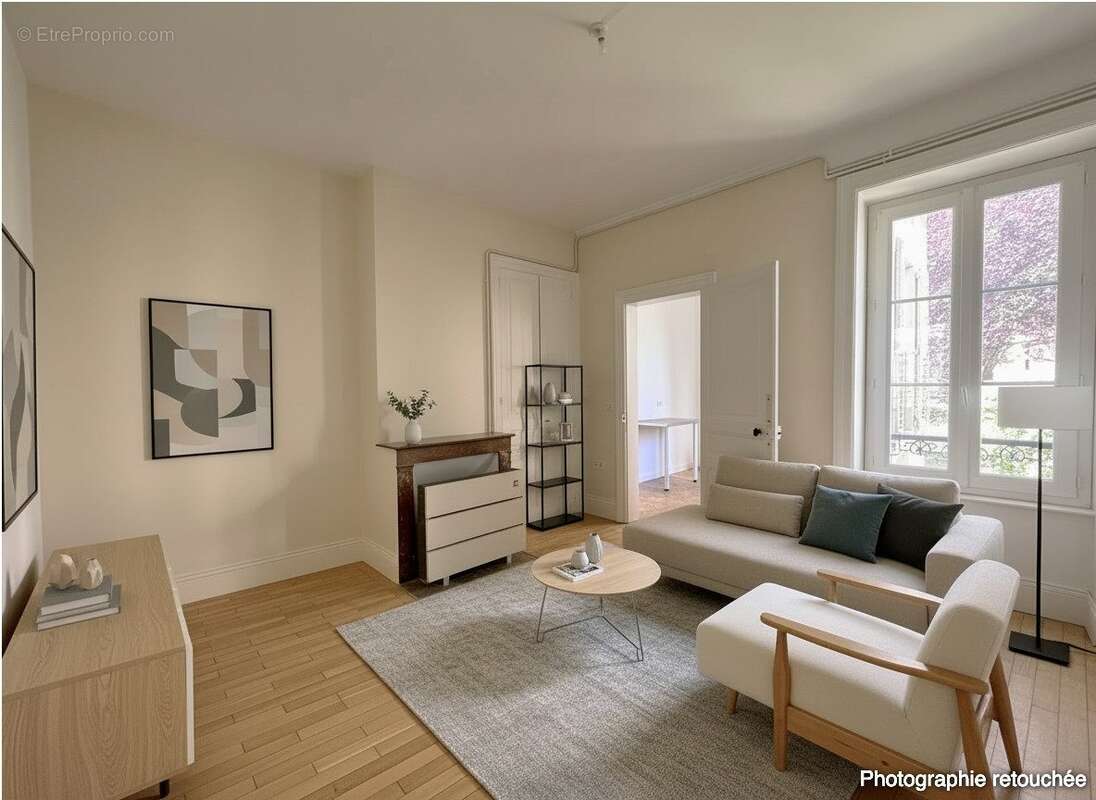 Séjour Home Staging - Appartement à LIMOGES
