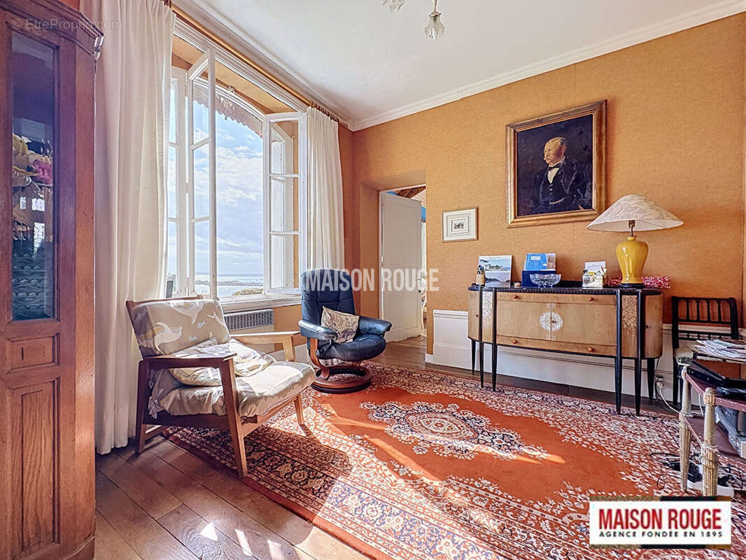 Maison de caractère vue mer exceptionnelle à Saint-Quay-Portrieux , 6 chambres, jardin paysager et fort potentiel - photo 6