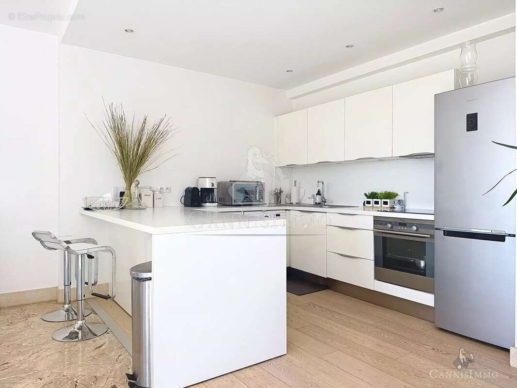 Appartement à LE CANNET