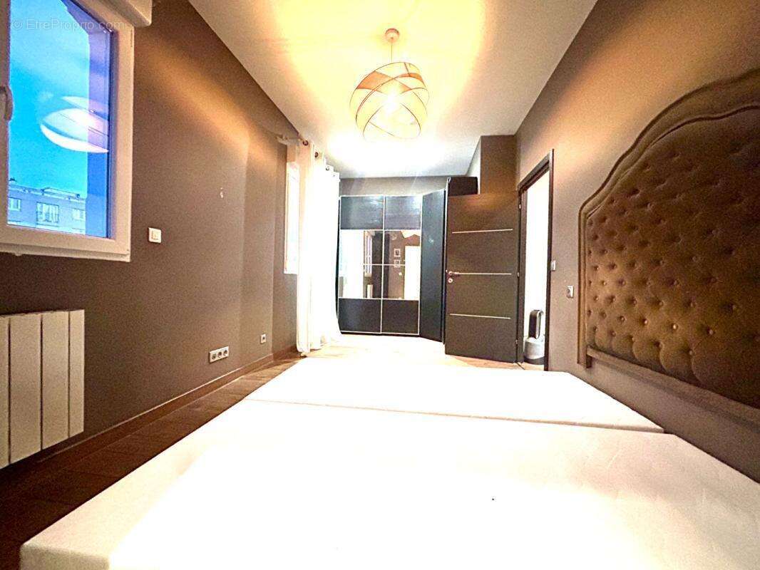 Appartement à FONTENAY-SOUS-BOIS
