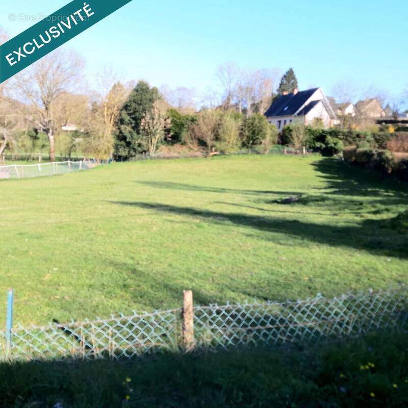 Photo 1 - Terrain à AUZOUVILLE-SUR-RY