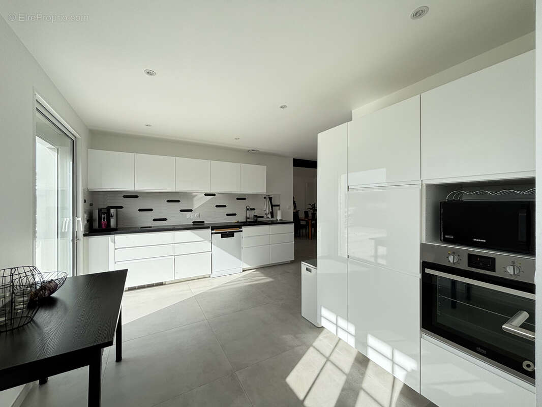 Maison à LE GIROUARD