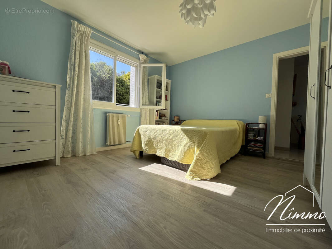 Appartement à NIMES