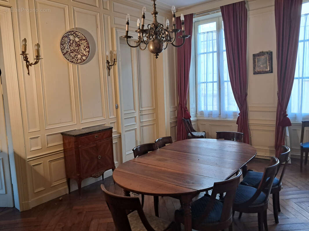 Maison à AUXERRE