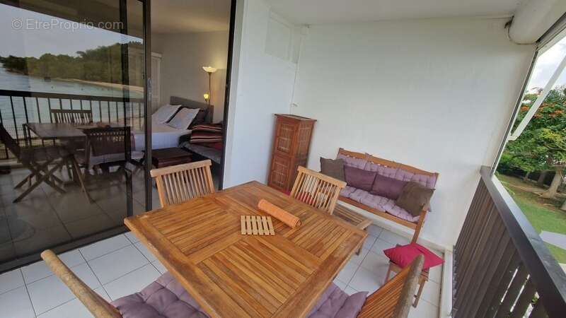 Appartement à LE GOSIER