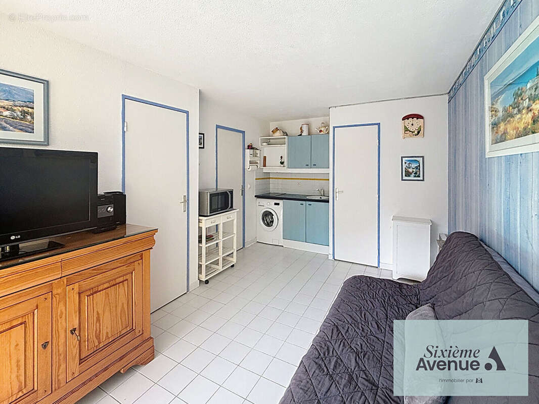 Appartement à SIX-FOURS-LES-PLAGES