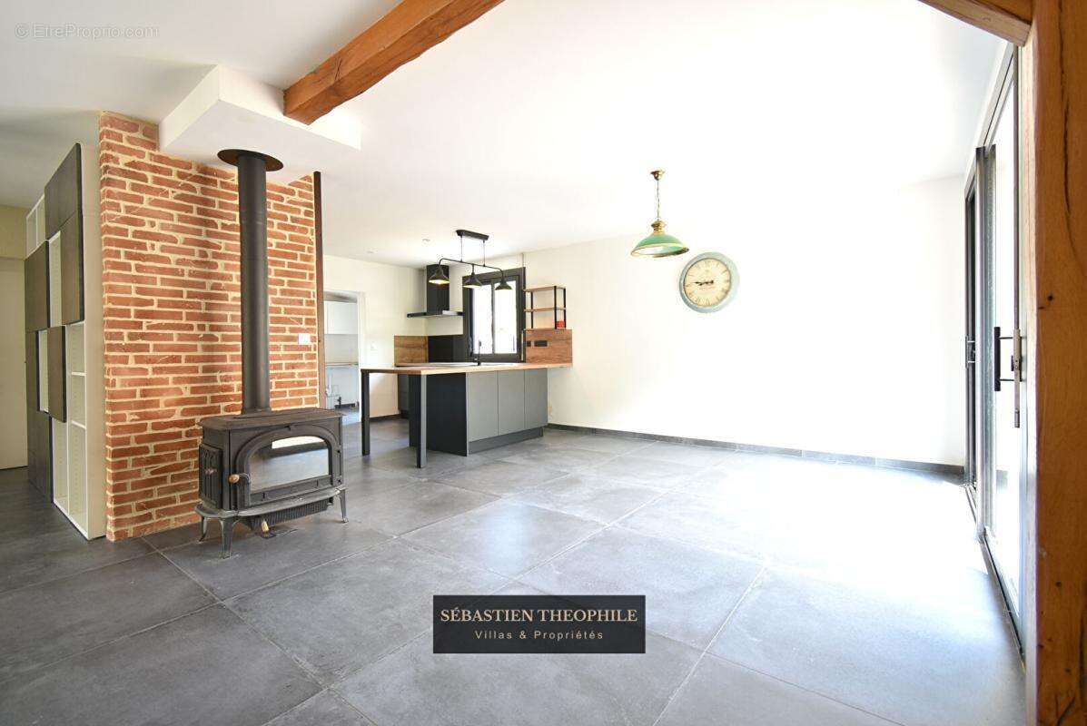 Maison moderne T5, 4 chambres proche Challans 140 m2 - photo 6