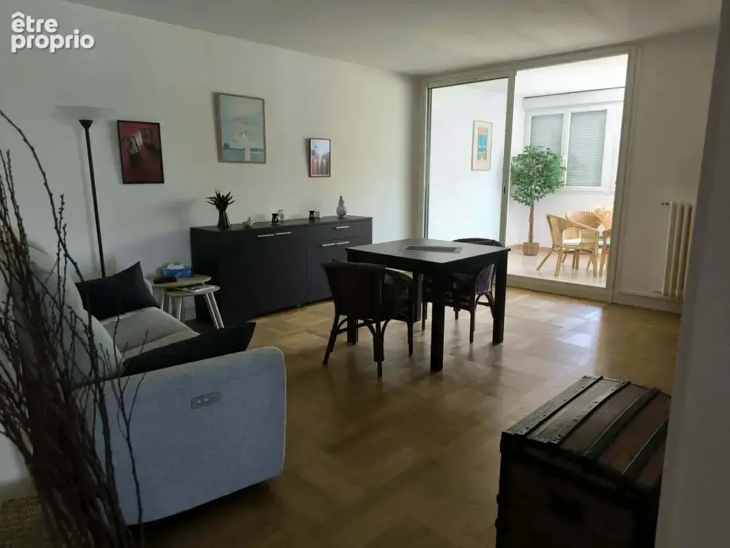 Photo Appartement à Bagnols-Sur-Ceze au prix de 75 000€