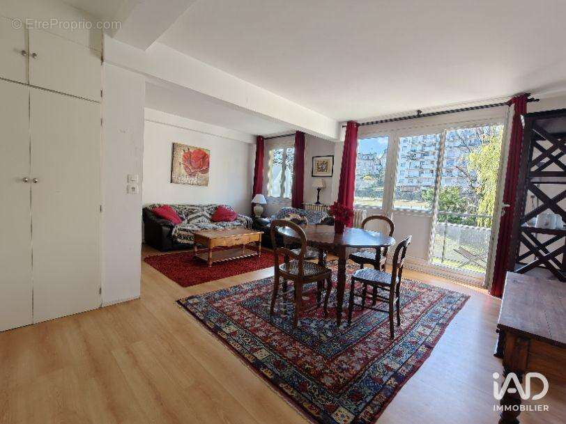 Appartement 60 m² à Saint-Maur-Des-Fosses  - photo 3