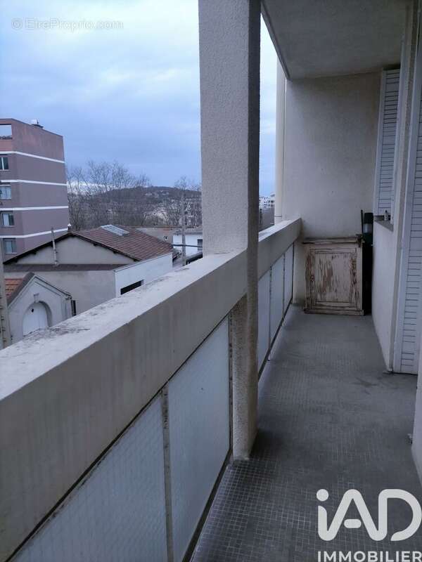 Photo 2 - Appartement à SAINT-ETIENNE