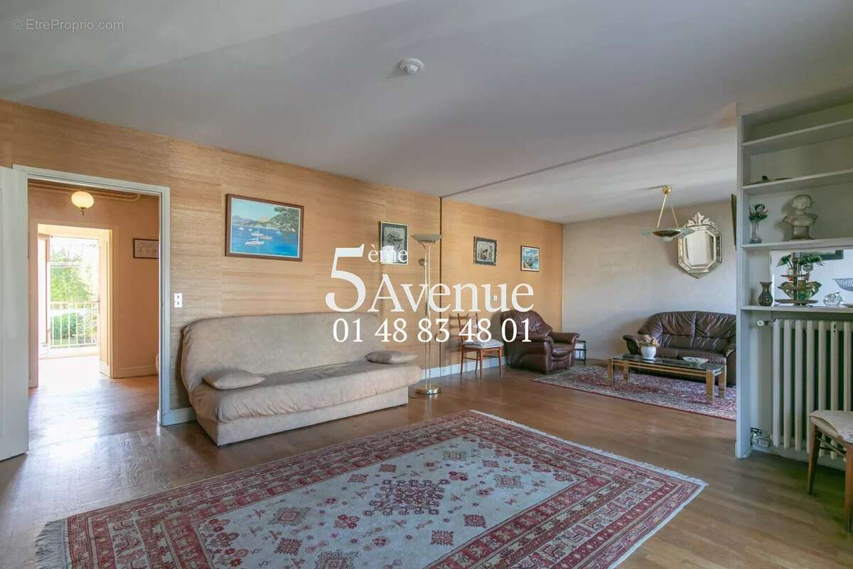 Appartement à SAINT-MAUR-DES-FOSSES