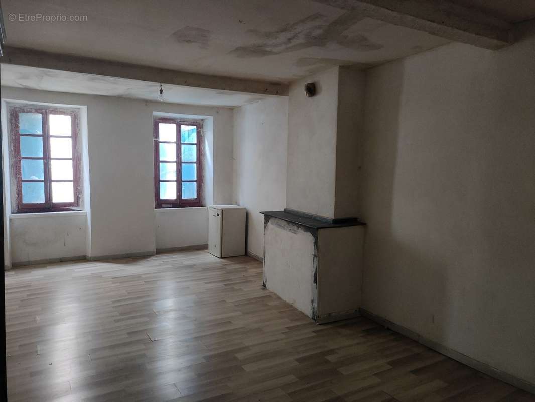 Maison à BELVIANES-ET-CAVIRAC