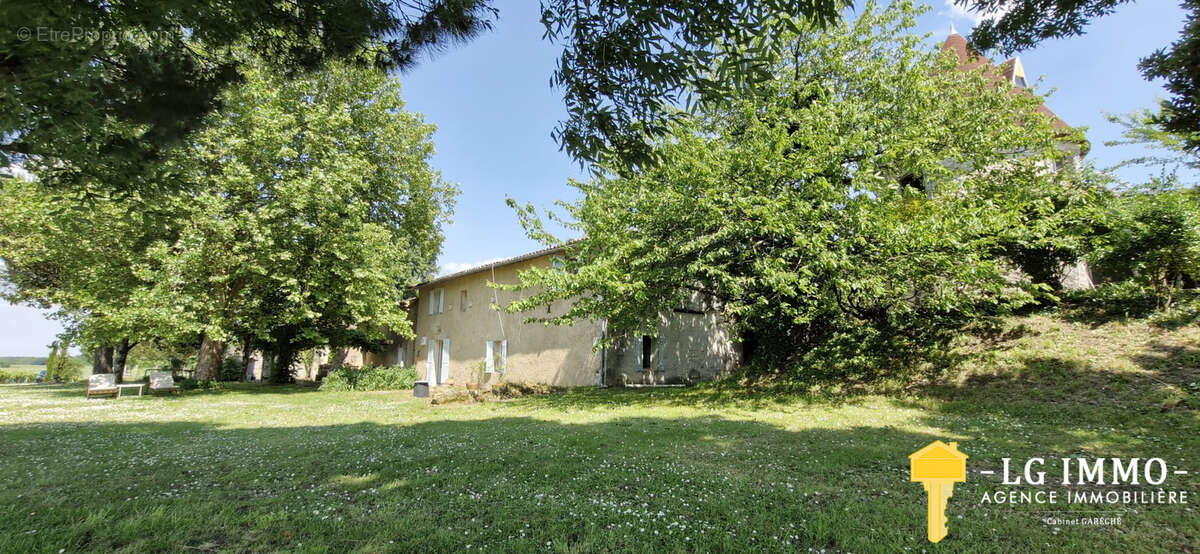 Maison à SAINT-FORT-SUR-GIRONDE