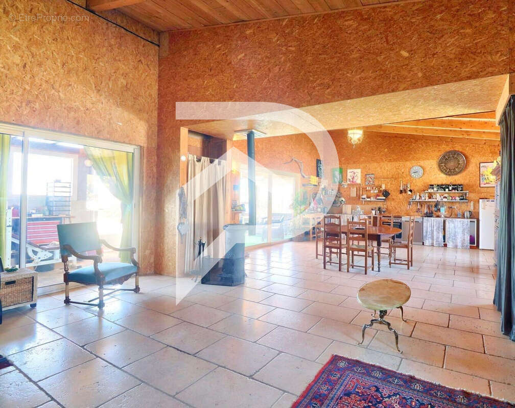 Maison à LA VERDIERE