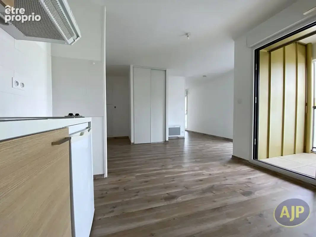 T1 bis 34 m² , terrasse  Blanche de Castille - photo 4
