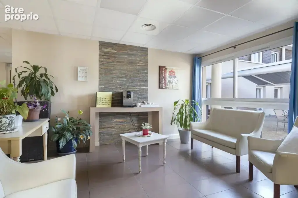 INVESTISSEMENT LOCATIF  Jonzac  Résidence EHPAD Résidence du Bourg Nouveau  8,04 % de rentabilité - photo 6
