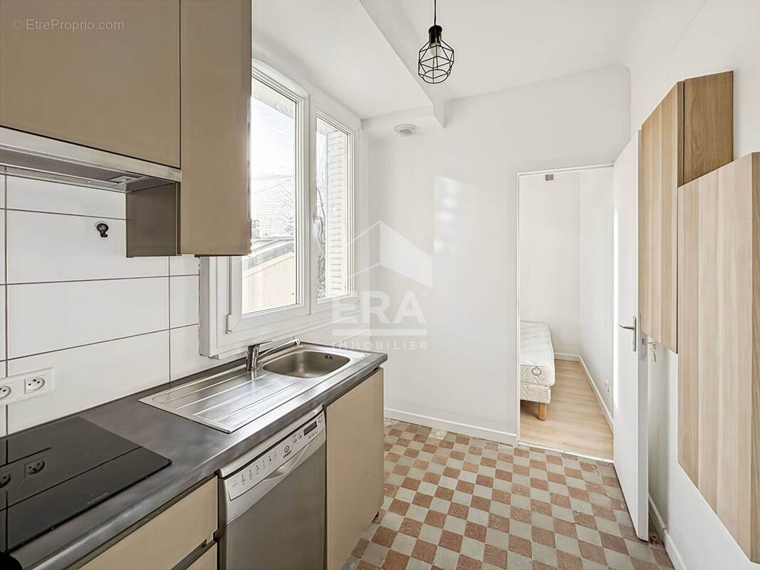 Appartement à PARIS-20E