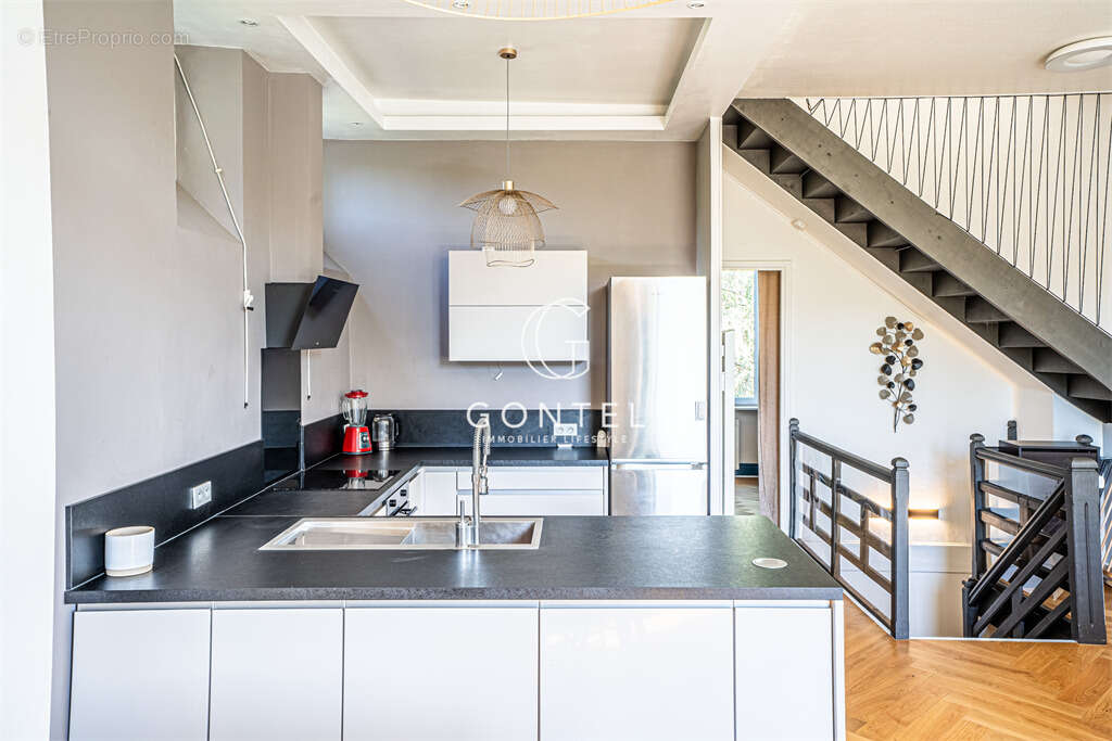 Appartement à SAINT-CYR-AU-MONT-D'OR