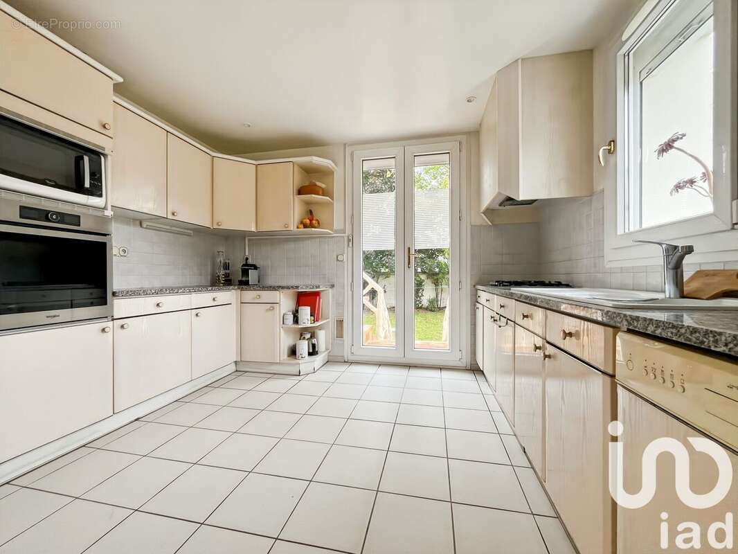 Photo 9 - Maison à CHELLES