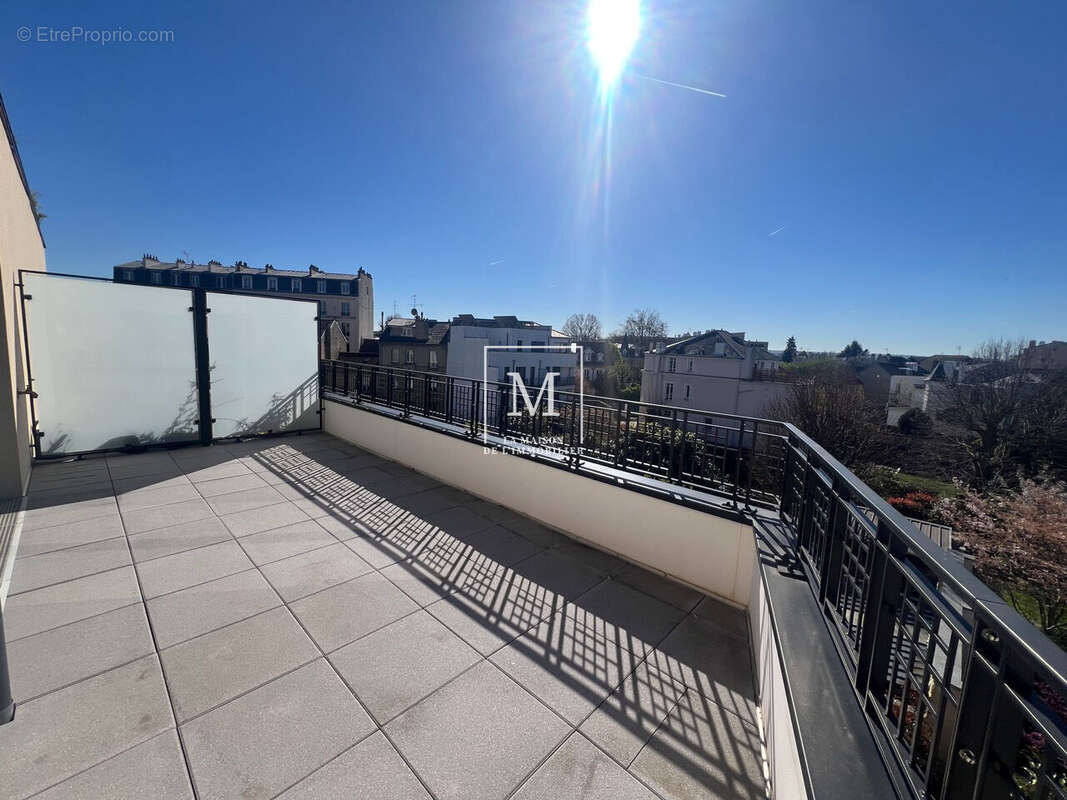 Appartement à MAISONS-LAFFITTE