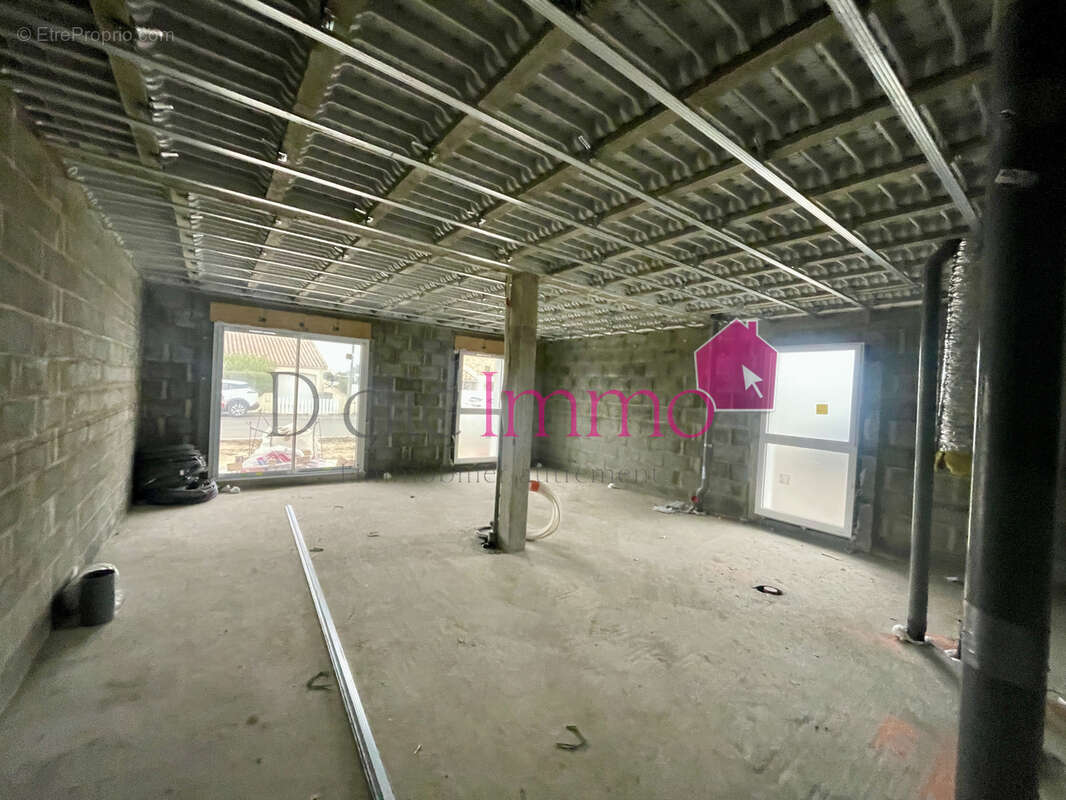 Appartement de type 3 neuf situé à proximité des commerces et de la plage ! - photo 3