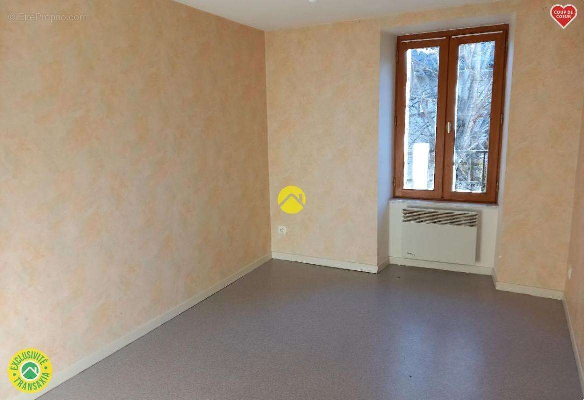 Maison à ALLANCHE