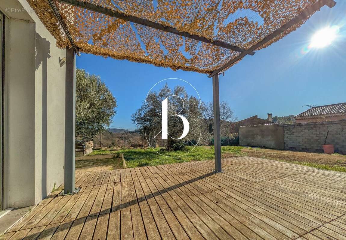 Maison à GOUDARGUES