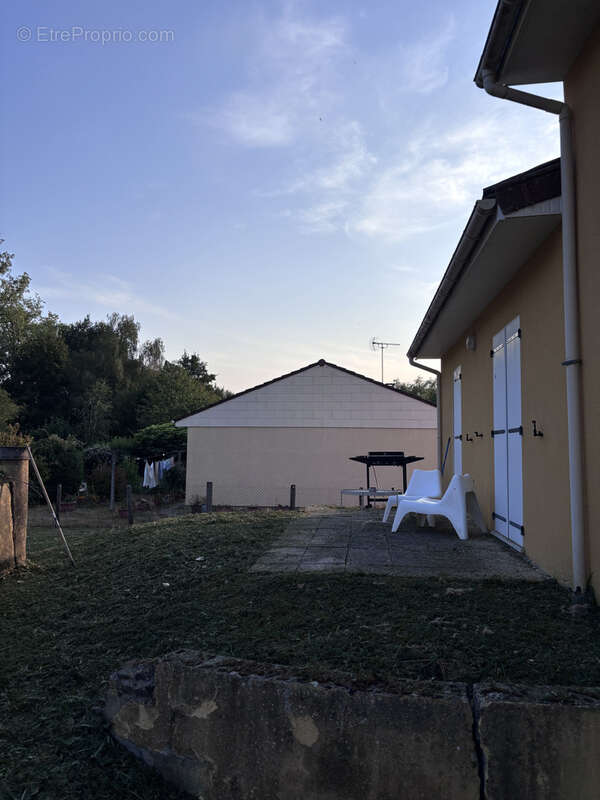 Maison 90 m2   La Meyze (87800)   Très bon état - photo 12