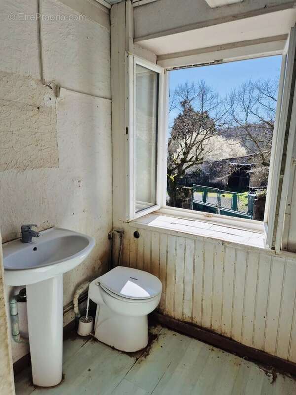 Maison à PAULHAGUET