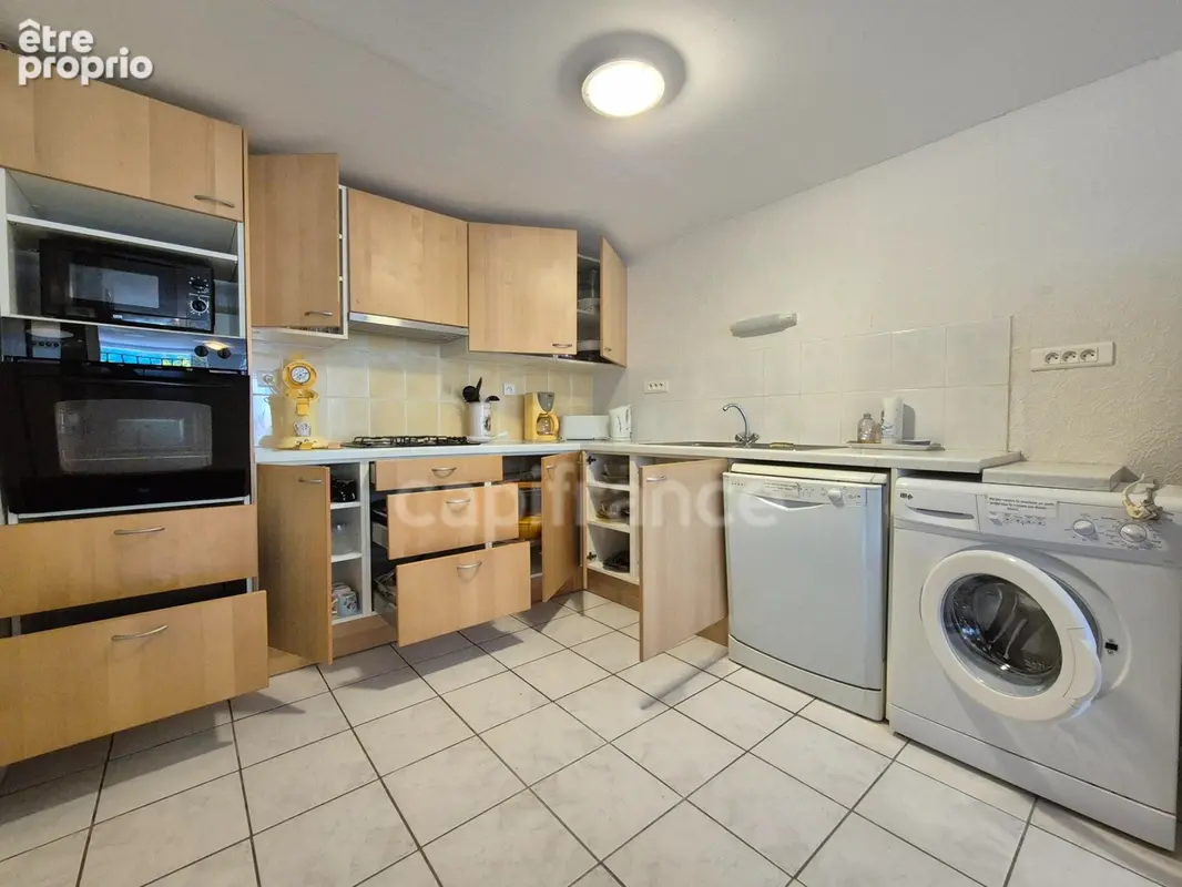 Maison à vendre 6 pièces avec logement indépendant BREUILLET (17) - Garage - Terrain de 758m² - photo 11