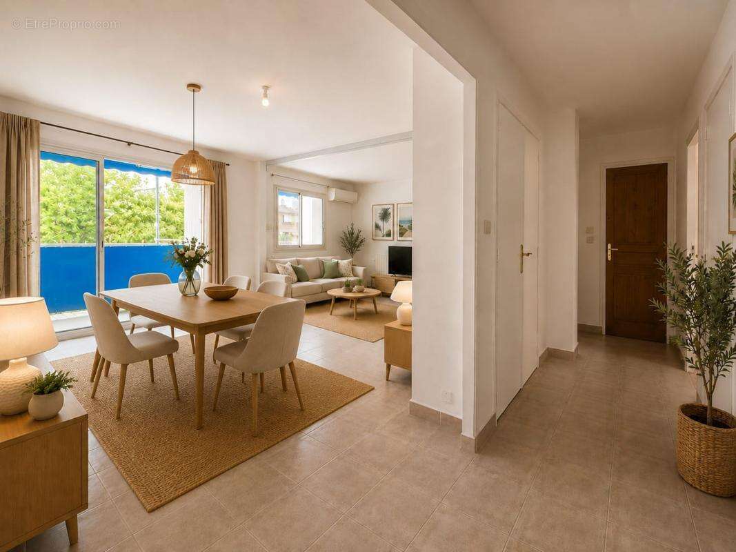 Appartement à SIX-FOURS-LES-PLAGES