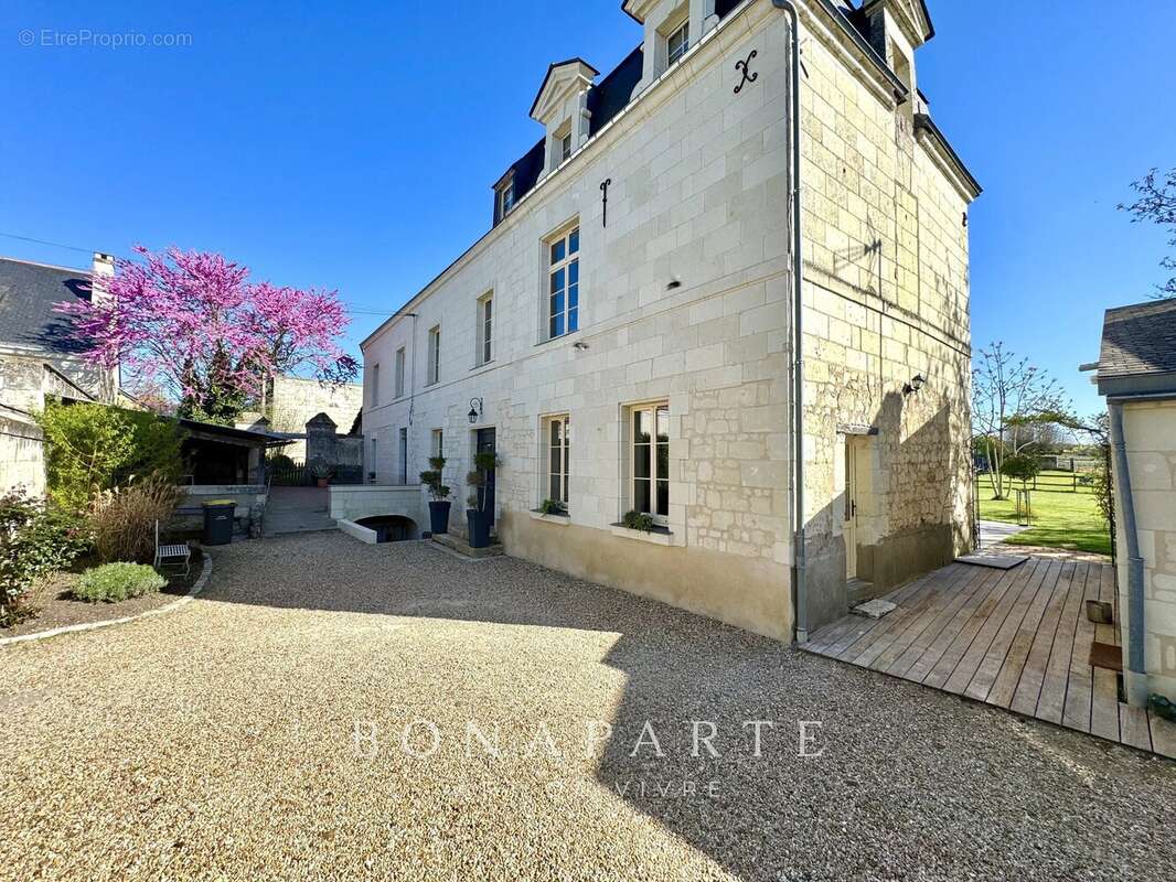 Varrains - propriété de charme avec gîte - photo 6