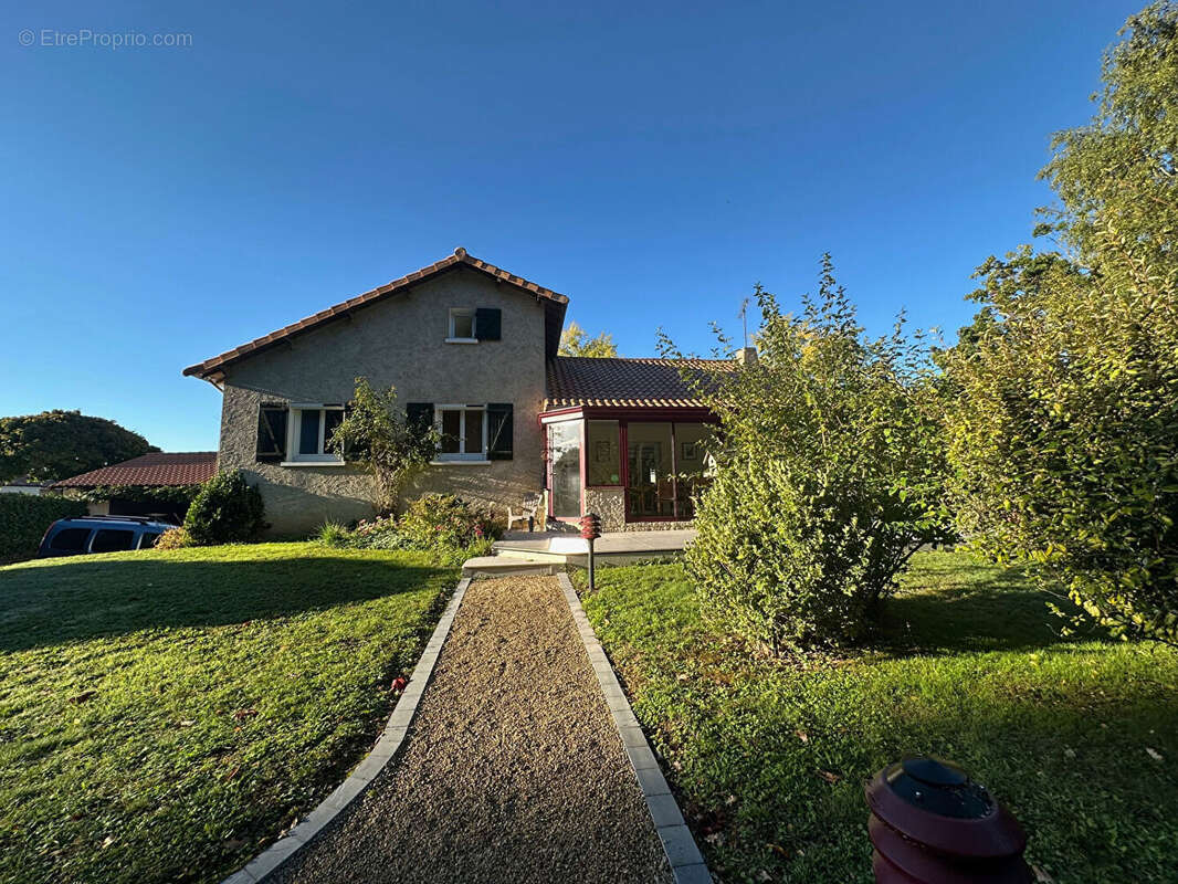 Maison à SEVRES-ANXAUMONT