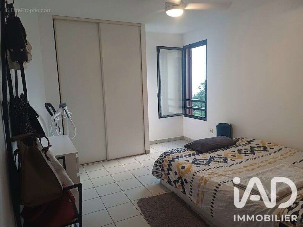 Appartement 50 m² à Saint-Pierre  - photo 4