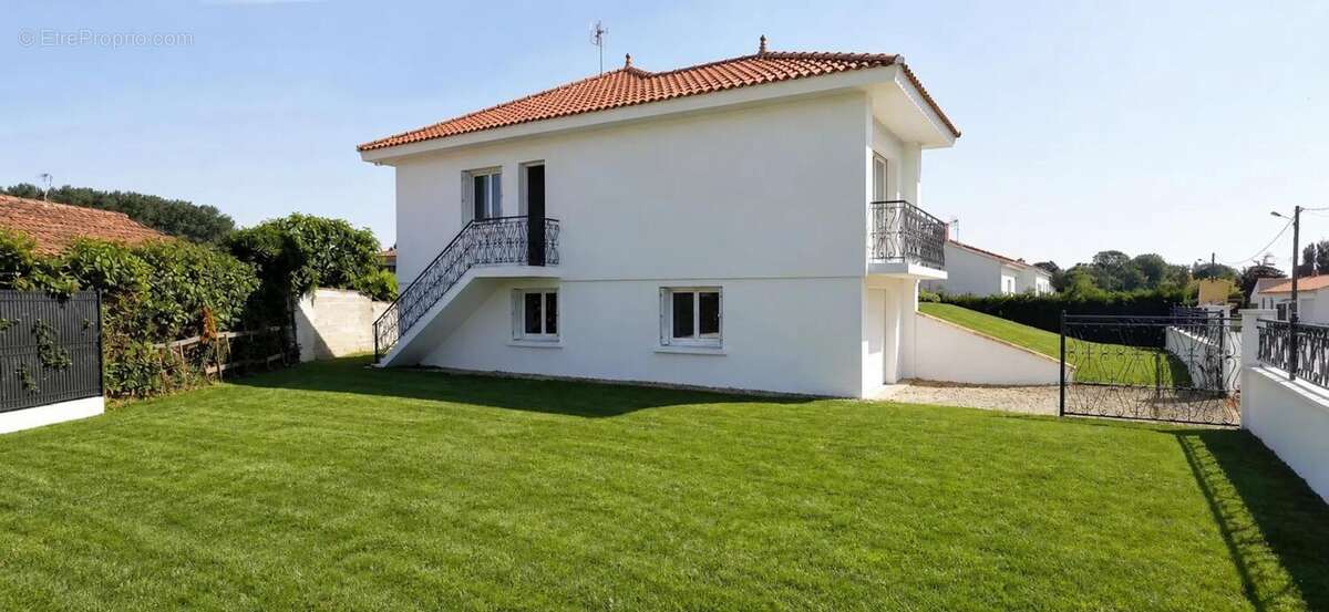 Hyper centre de Commequiers - photo 2