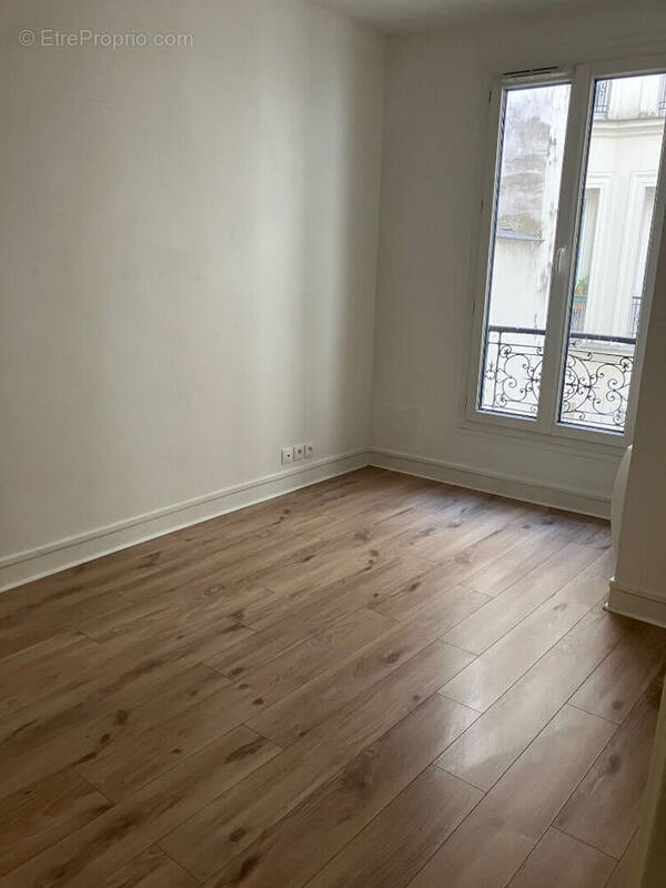 Appartement à PARIS-19E