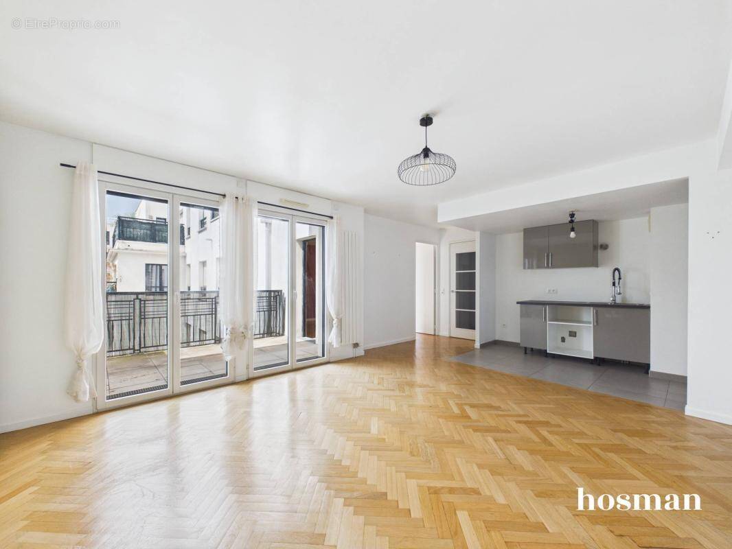Appartement à SURESNES