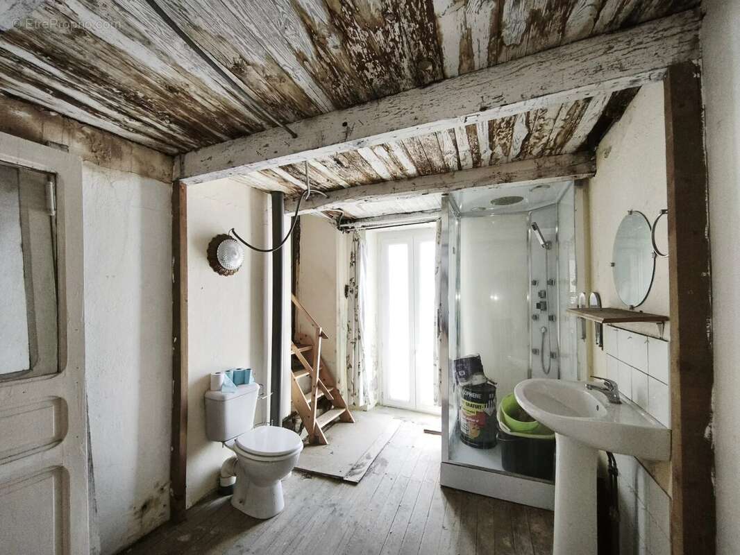 Maison à PRADES-SALARS