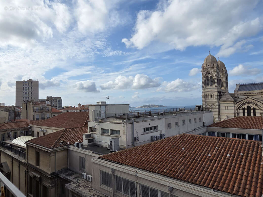 Appartement à MARSEILLE-2E