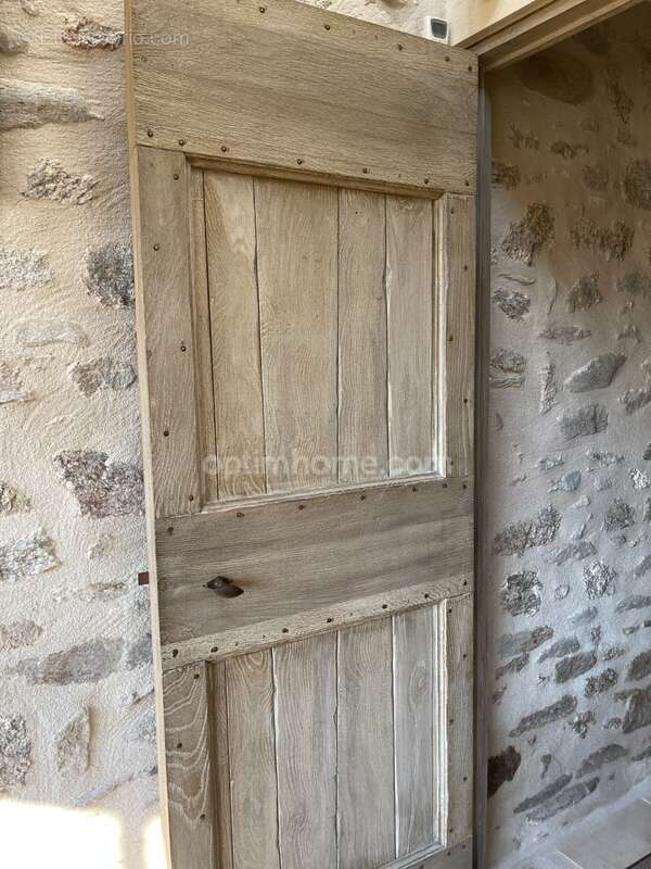 Maison à MAILHAC-SUR-BENAIZE