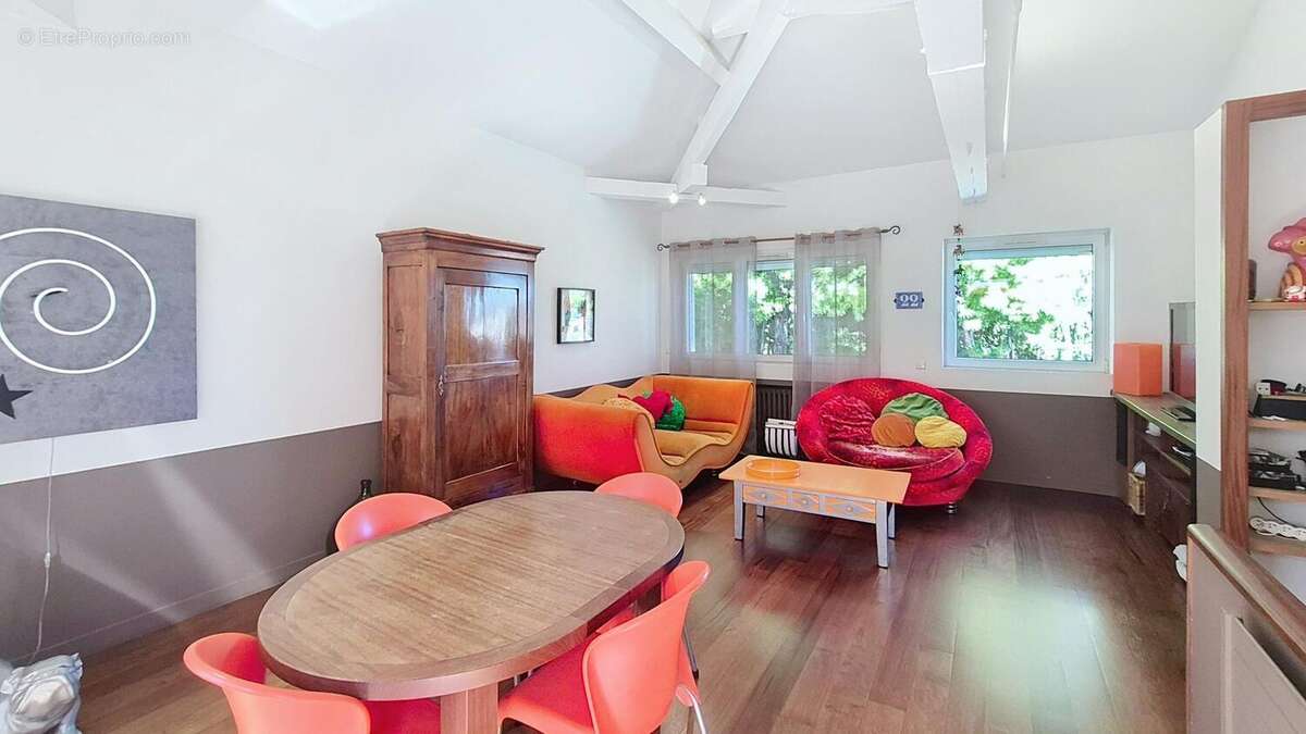 Photo 5 - Maison à SAINT-ETIENNE