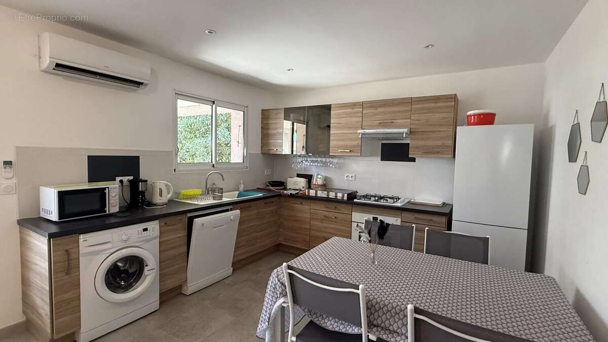 Maison à SANTA-LUCIA-DI-MORIANI