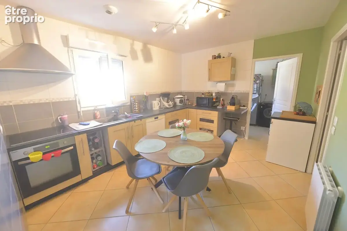 Maison 123 m² à Saint-Georges-De-Didonne  - photo 5