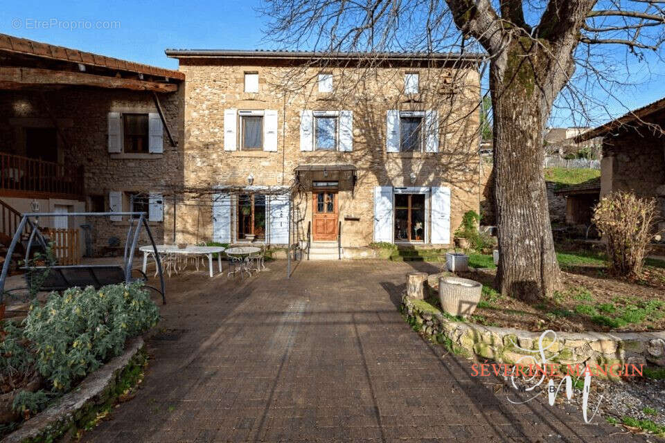 Maison à CHATUZANGE-LE-GOUBET